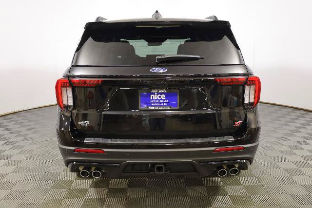 Certified 2025 Ford Explorer ST AWD/4WD image 6