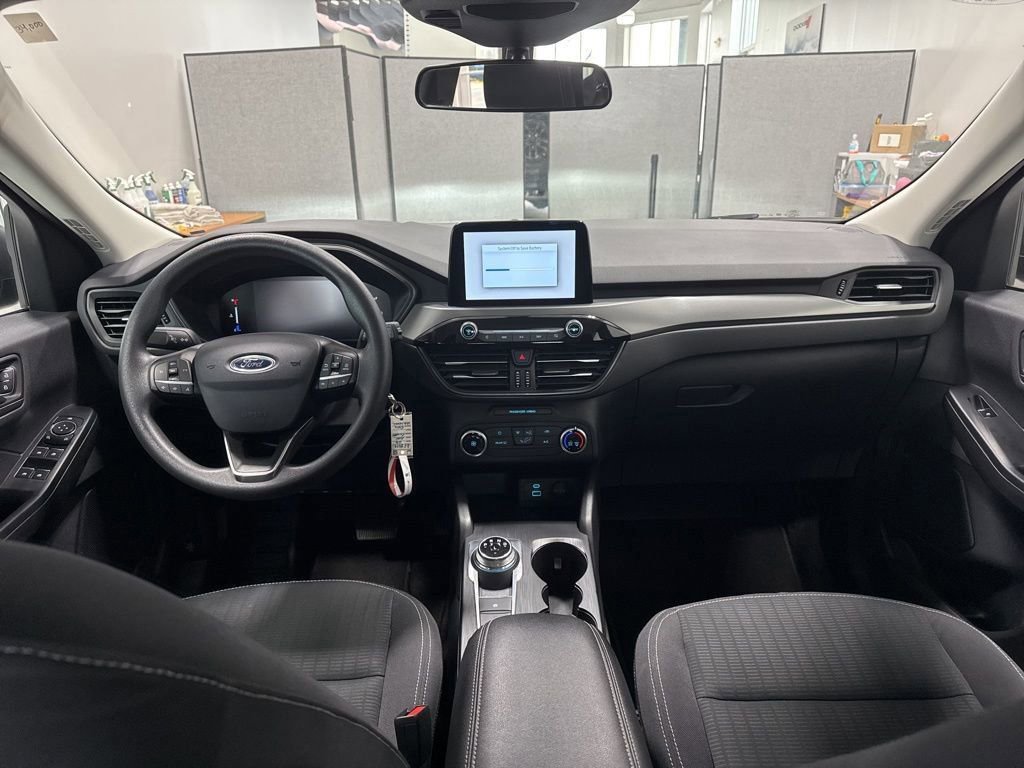 Certified 2023 Ford Escape AWD image 2