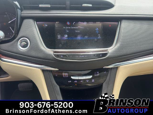 Used 2017 Cadillac XT5 Luxury w/ Driver Awareness Package FWD image 18