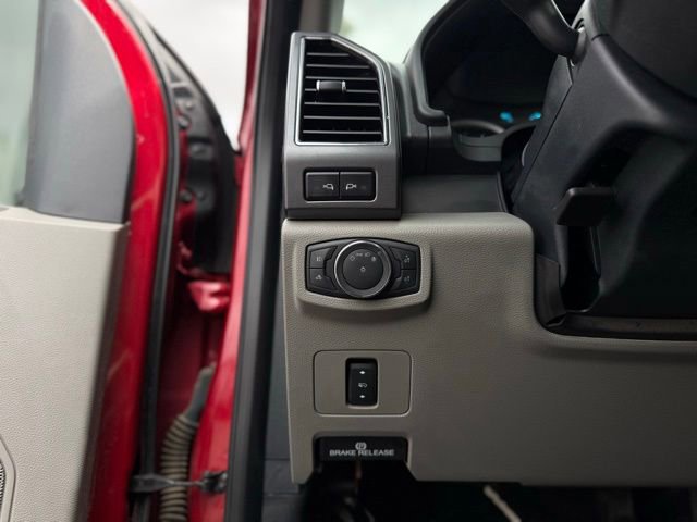 Certified 2022 Ford F250 XLT w/ XLT Premium Package image 26