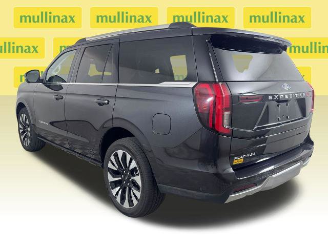 Certified 2025 Ford Expedition Platinum w/ Driver's Package AWD/4WD image 12