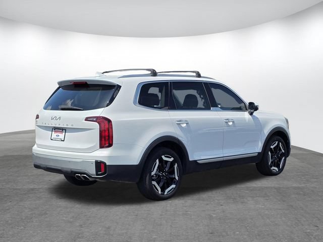 Used 2024 Kia Telluride S w/ S Sunroof Package FWD image 4