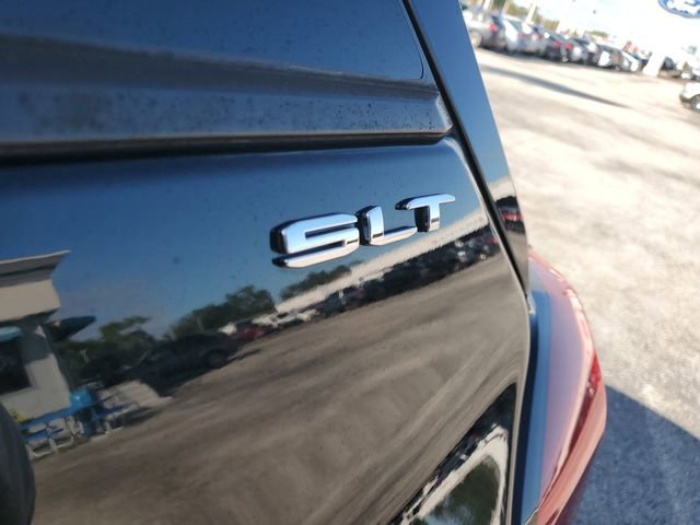 Used 2023 GMC Terrain SLT image 8