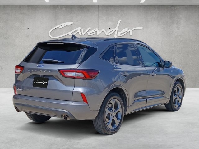 Certified 2023 Ford Escape ST-Line w/ Tech Pack #1 FWD image 17