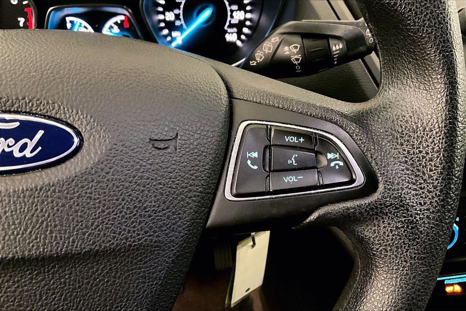 Certified 2019 Ford Escape S image 18