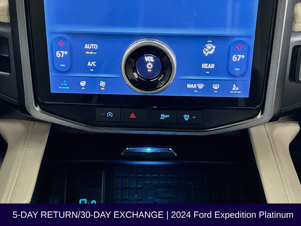 Certified 2024 Ford Expedition Platinum AWD/4WD image 22