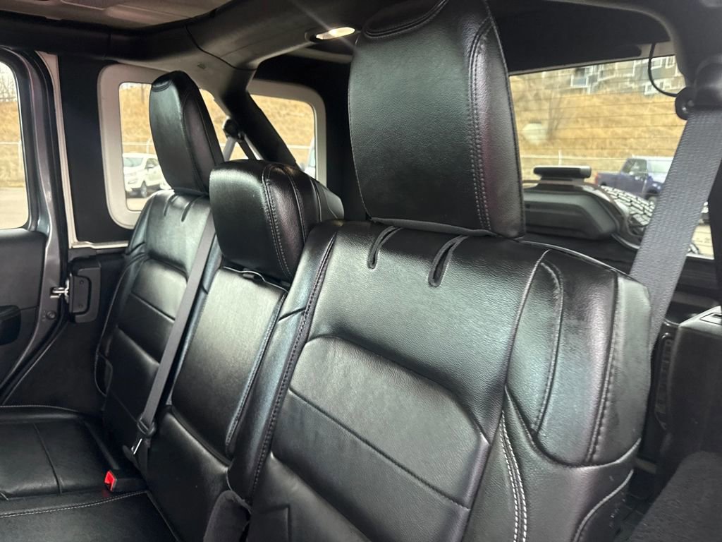 Used 2022 Jeep Wrangler Unlimited Sahara w/ LED Lighting Group image 24