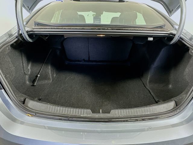 Used 2024 Chevrolet Malibu LT image 30