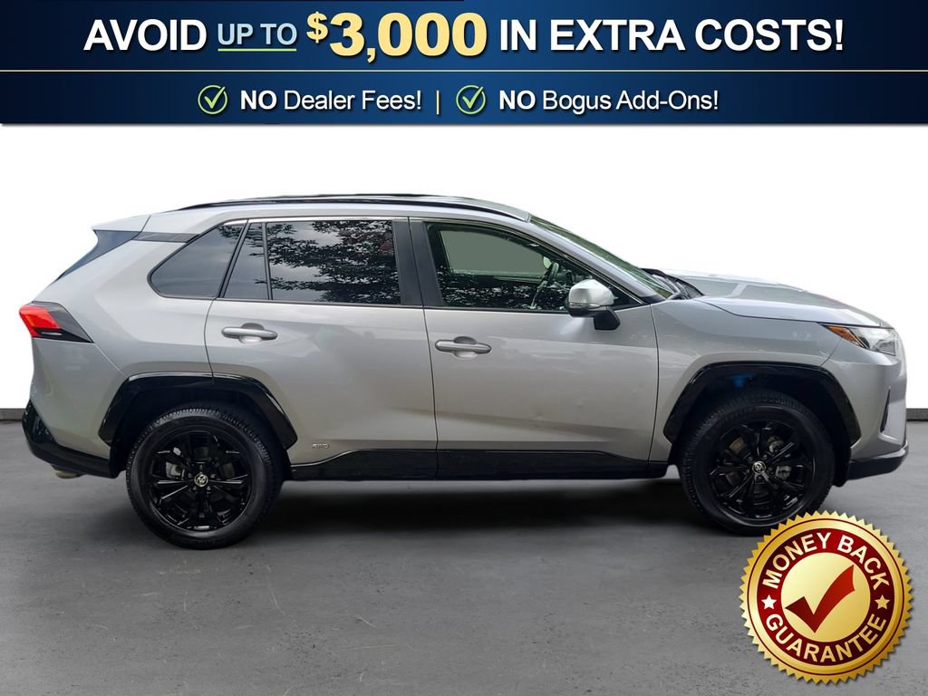 Used 2023 Toyota RAV4 SE AWD/4WD image 8