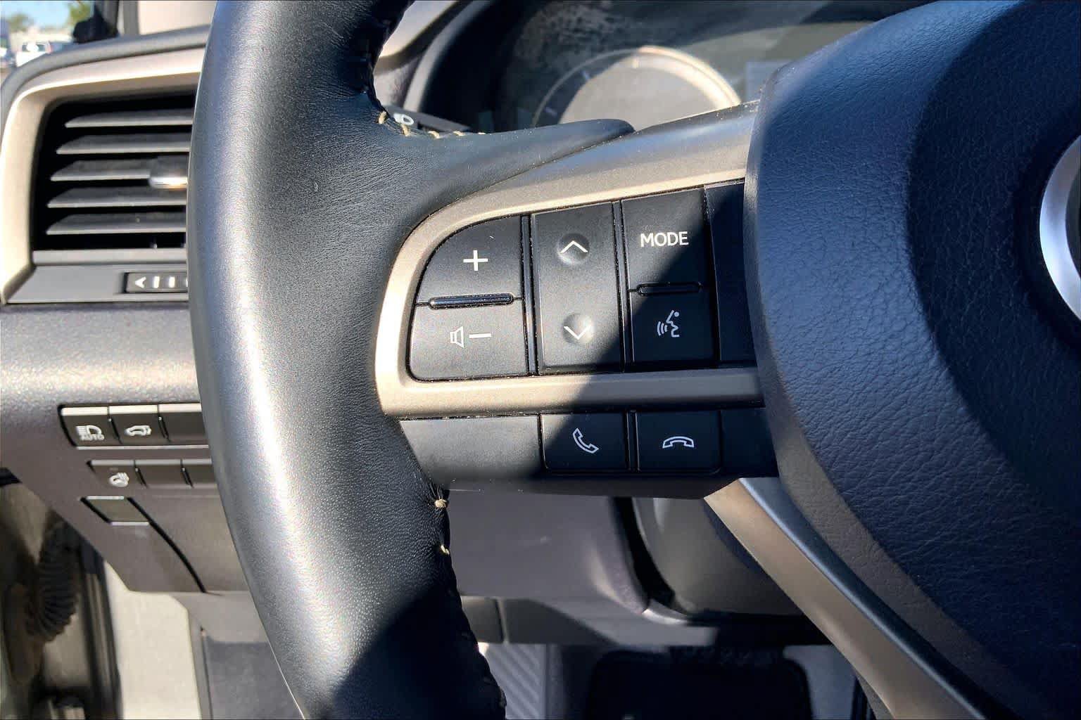 Used 2018 Lexus RX 350 AWD w/ Premium Package image 24