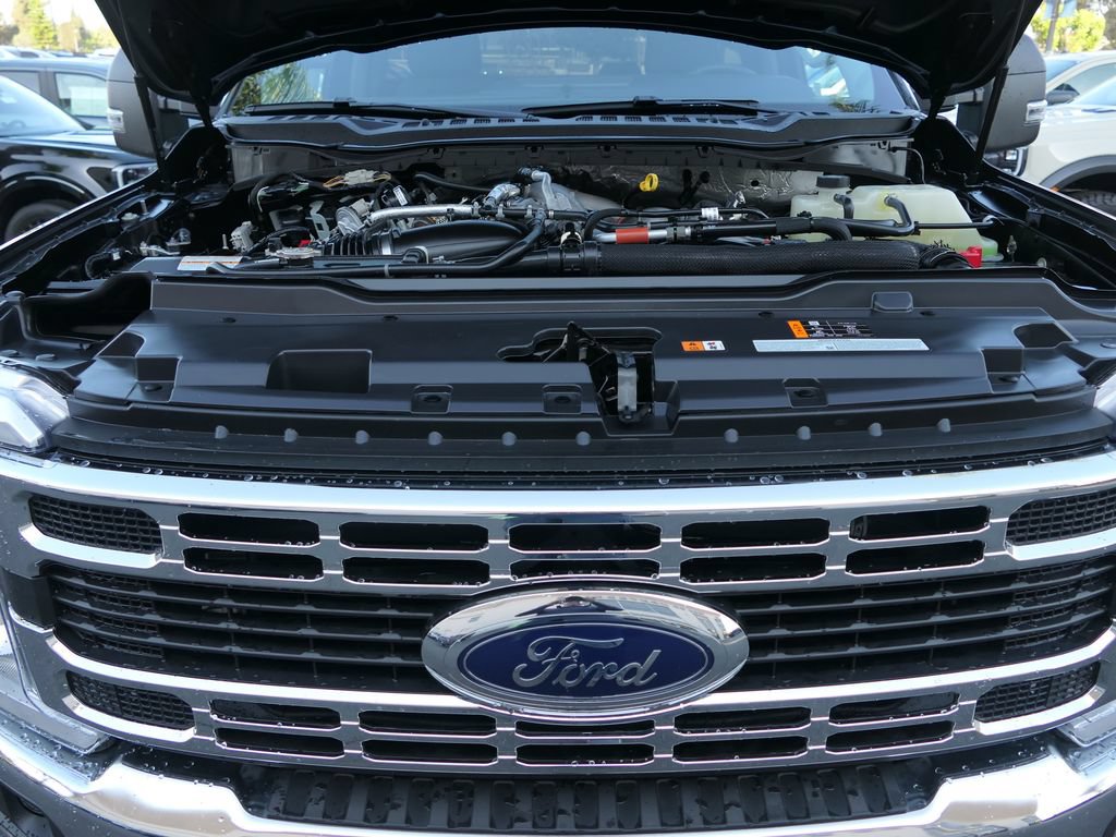 Certified 2026 Ford F350 XLT AWD/4WD image 31