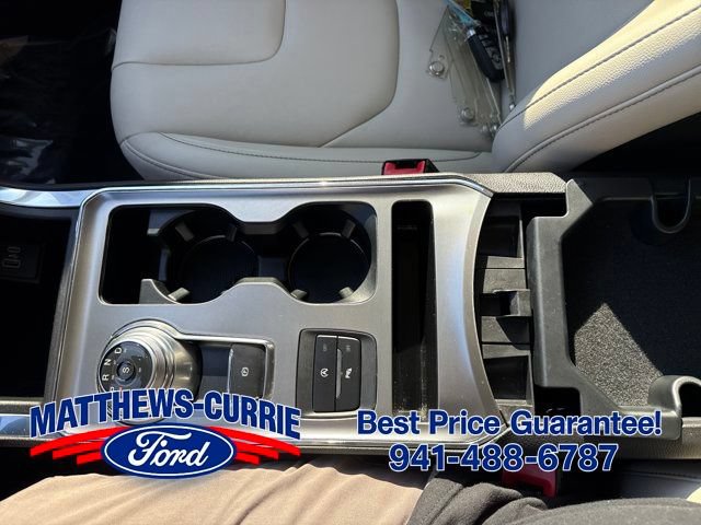 Certified 2022 Ford Edge Titanium AWD/4WD image 21