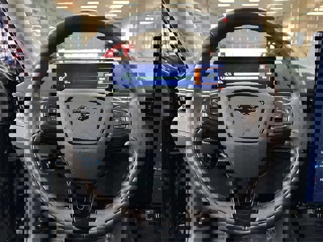 Certified 2025 Ford Mustang Mach-E Select image 6