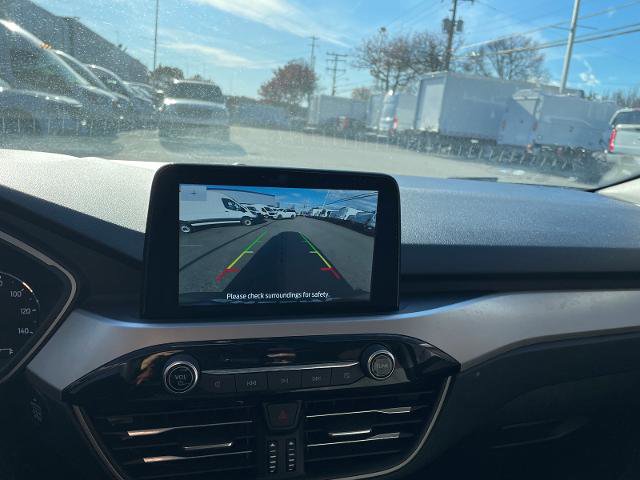 Certified 2022 Ford Escape SE w/ SE Sport Appearance Package image 20