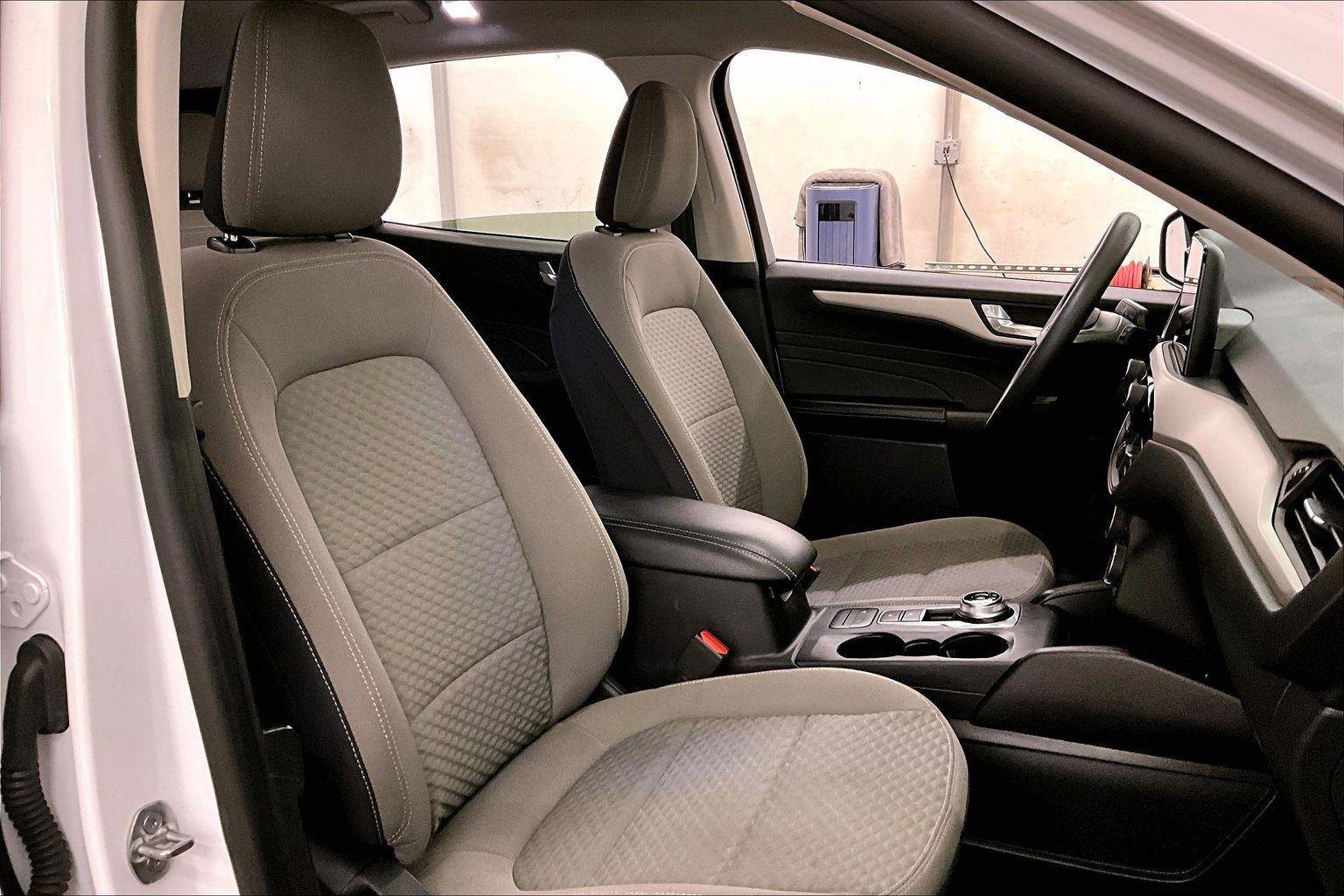 Certified 2021 Ford Escape SE image 7