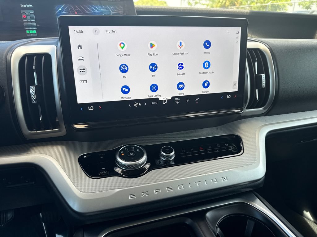Certified 2025 Ford Expedition Active RWD image 18
