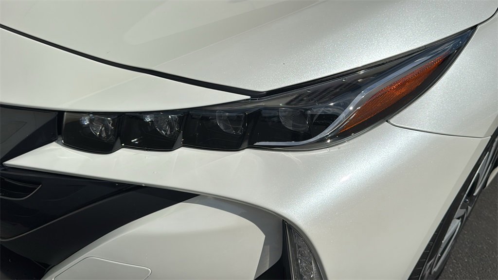 Used 2019 Toyota Prius Prime Premium image 7