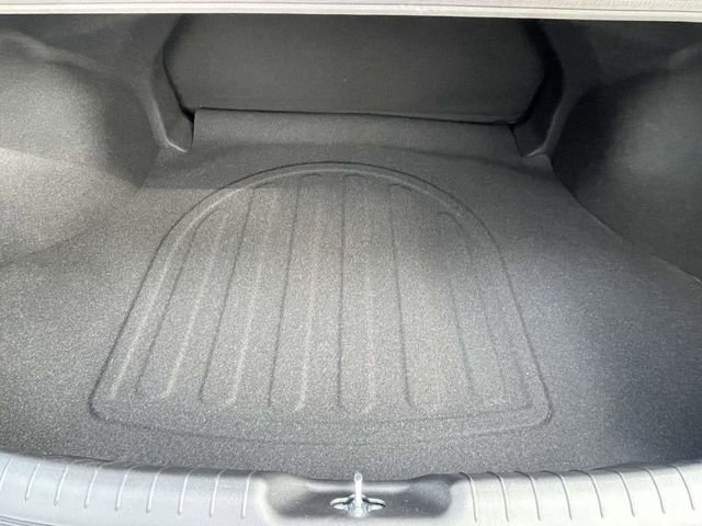 Used 2026 Hyundai Elantra Sport image 25