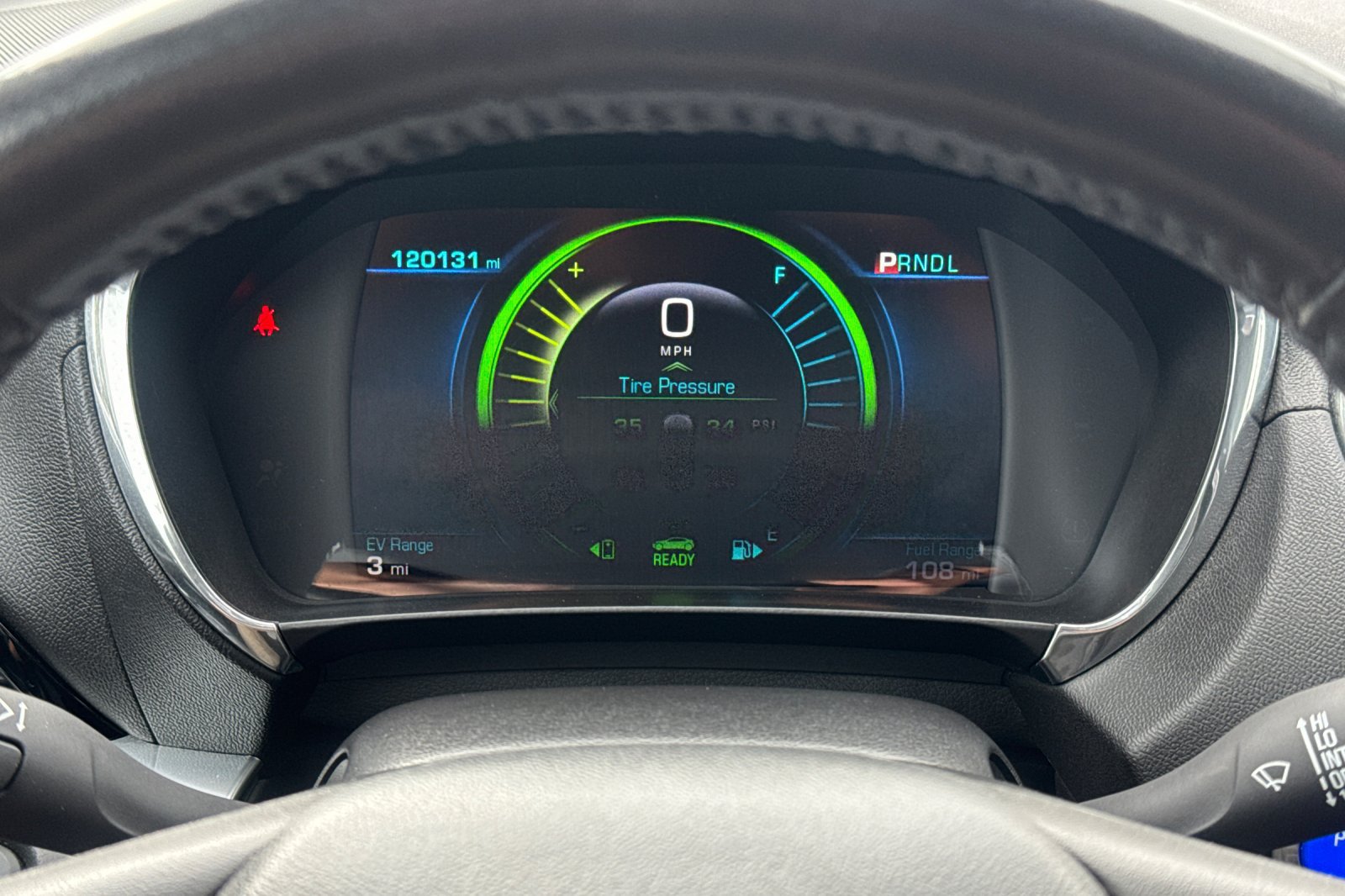 Used 2017 Chevrolet Volt Premier w/ Driver Confidence II Package FWD image 23