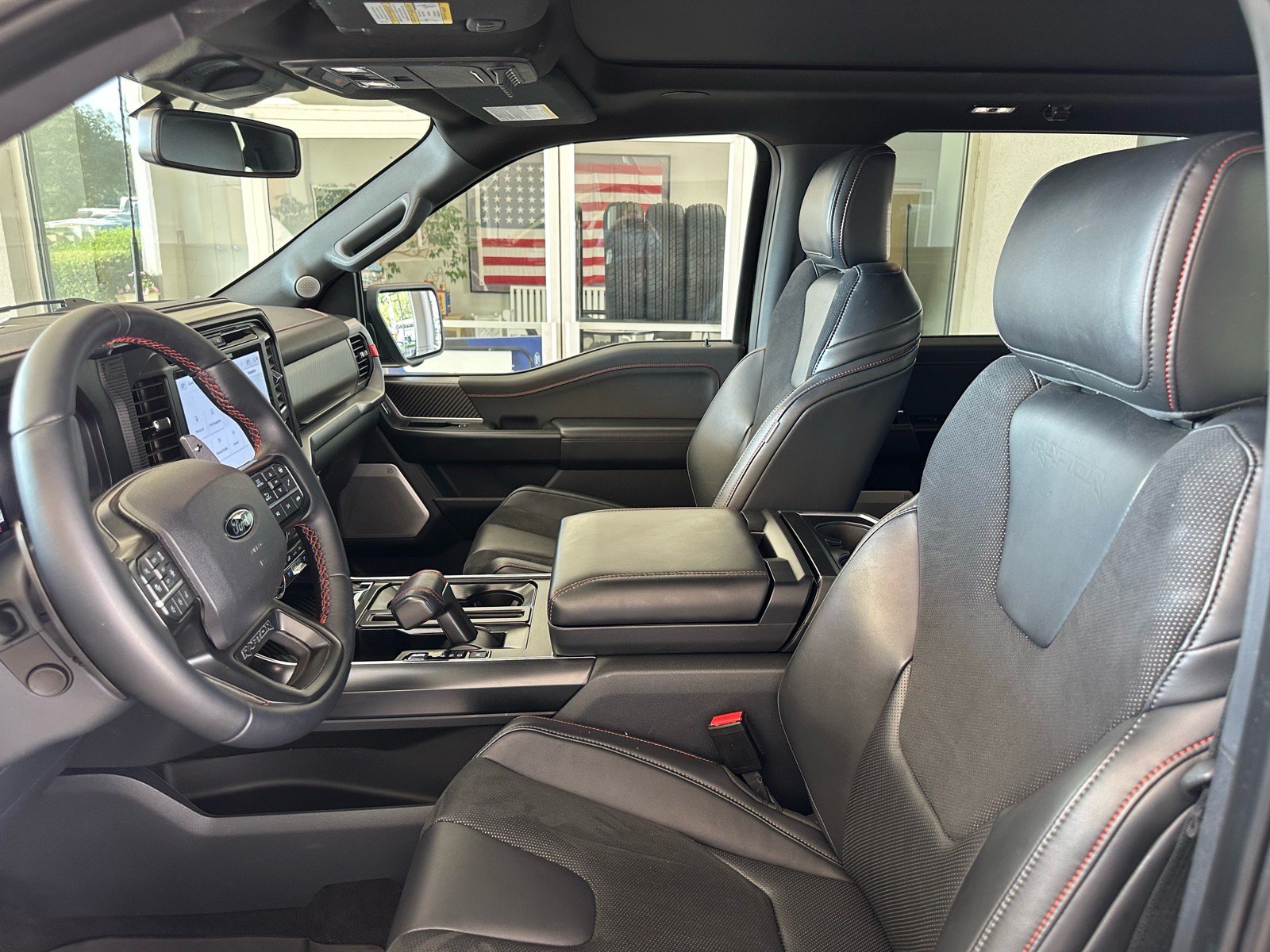 Certified 2025 Ford F150 Raptor AWD/4WD image 20