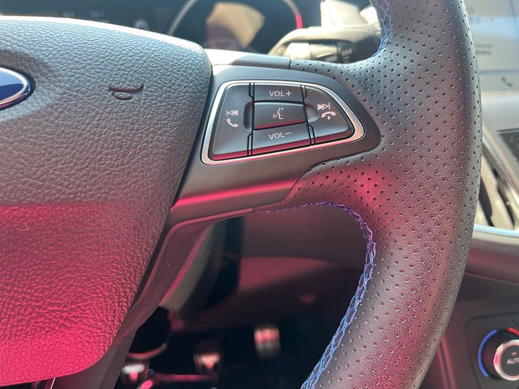 Certified 2017 Ford Focus RS AWD/4WD image 25