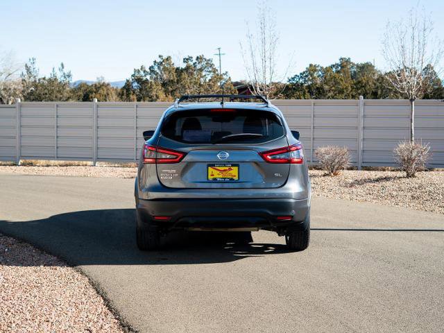 Used 2022 Nissan Rogue Sport SL image 6