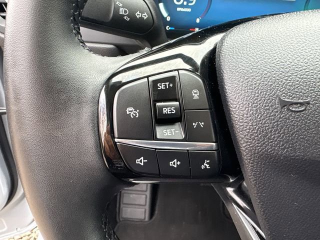 Certified 2025 Ford Escape Platinum AWD/4WD image 24