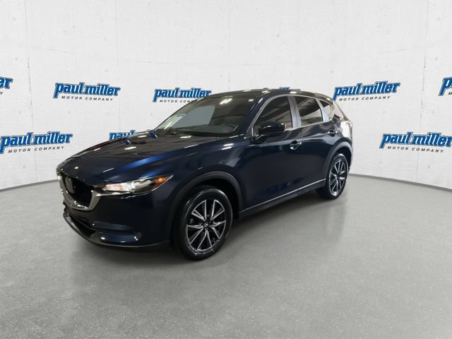 Used 2018 MAZDA CX-5 Touring w/ Preferred Equipment Package FWD image 5