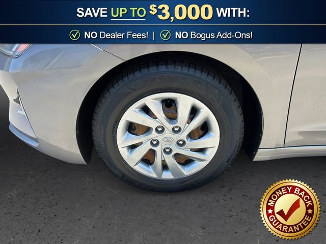 Used 2020 Hyundai Elantra SE w/ Cargo Package (C1) FWD image 13