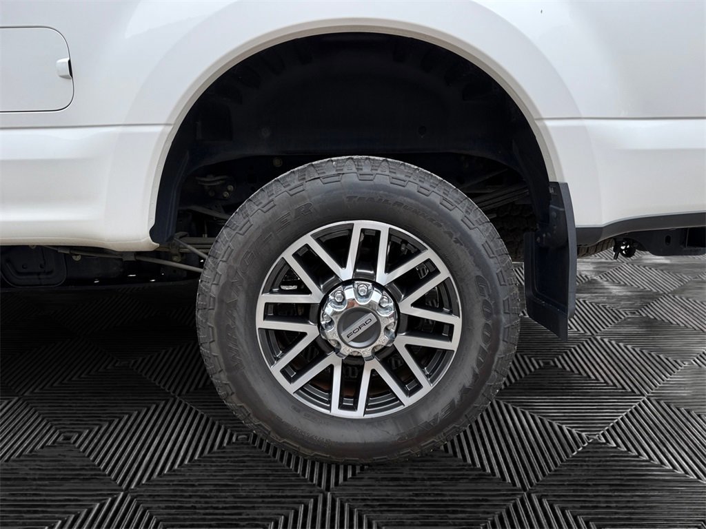 Certified 2019 Ford F350 Limited image 10
