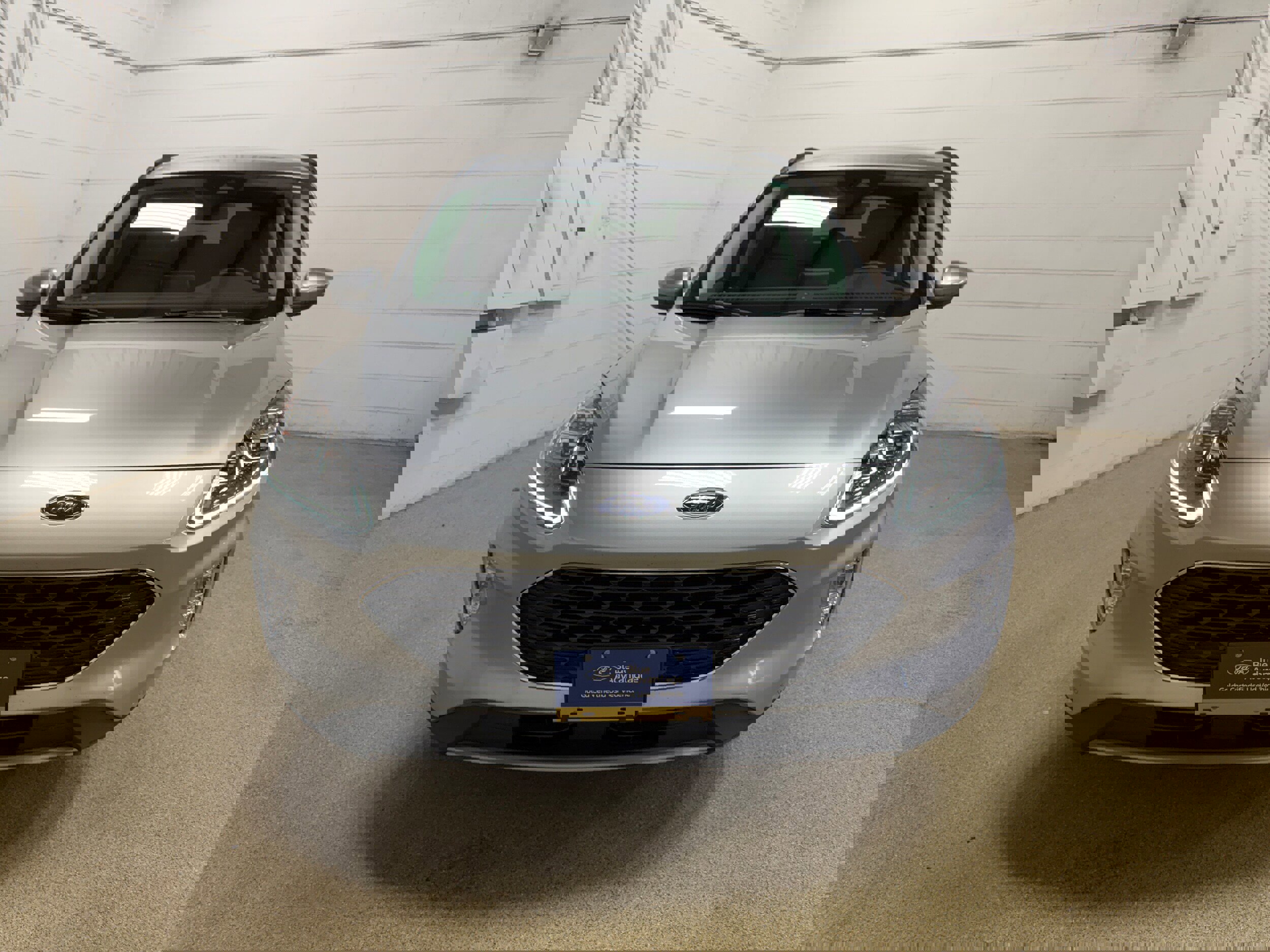 Certified 2022 Ford Escape Titanium image 8