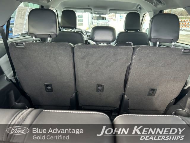 Certified 2022 Ford Explorer XLT w/ Equipment Group 202A image 13