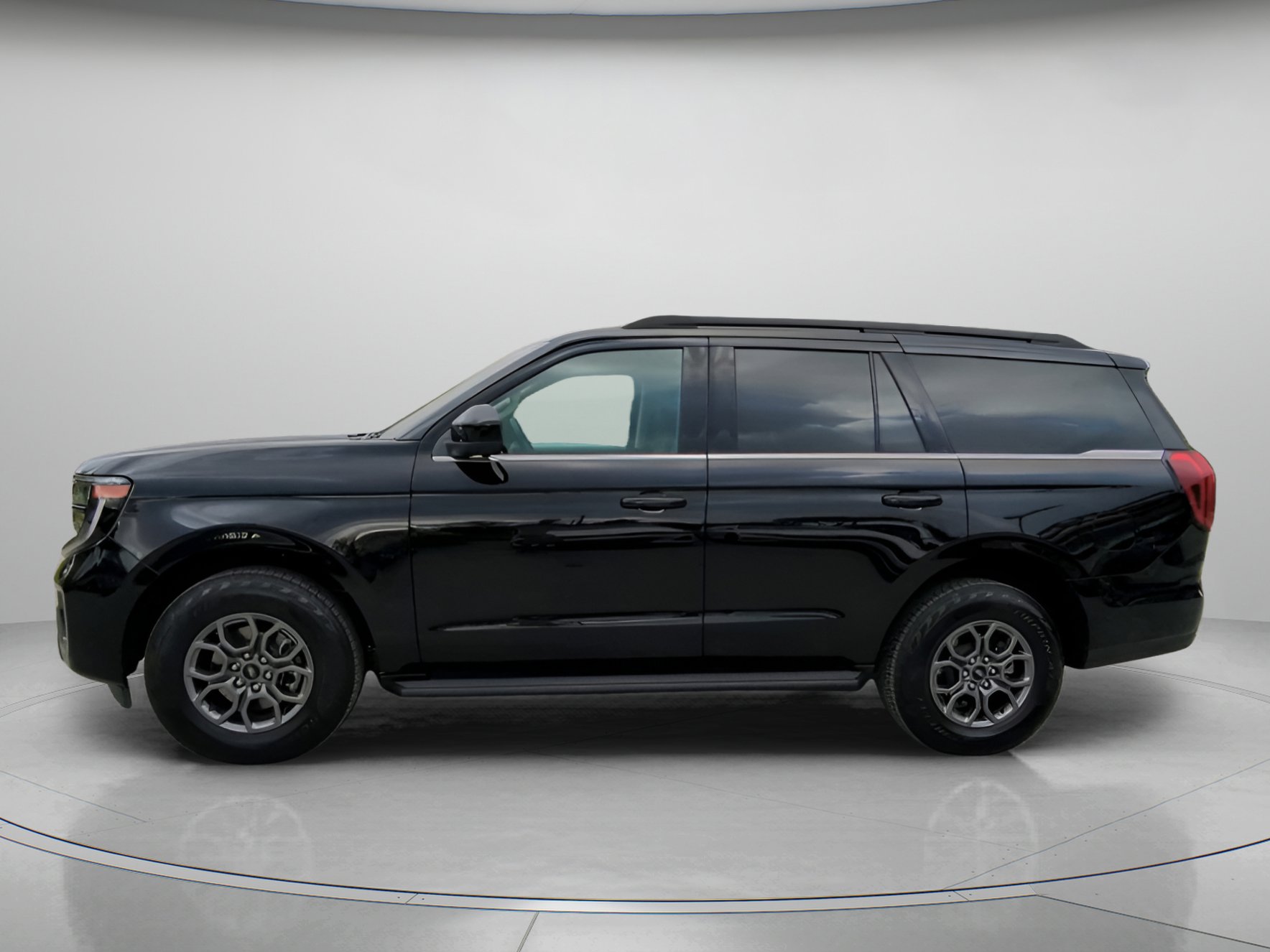 Certified 2025 Ford Expedition Active image 15