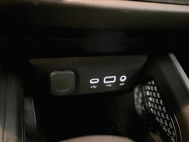 Used 2021 Chevrolet TrailBlazer LT w/ Driver Confidence Package FWD image 31
