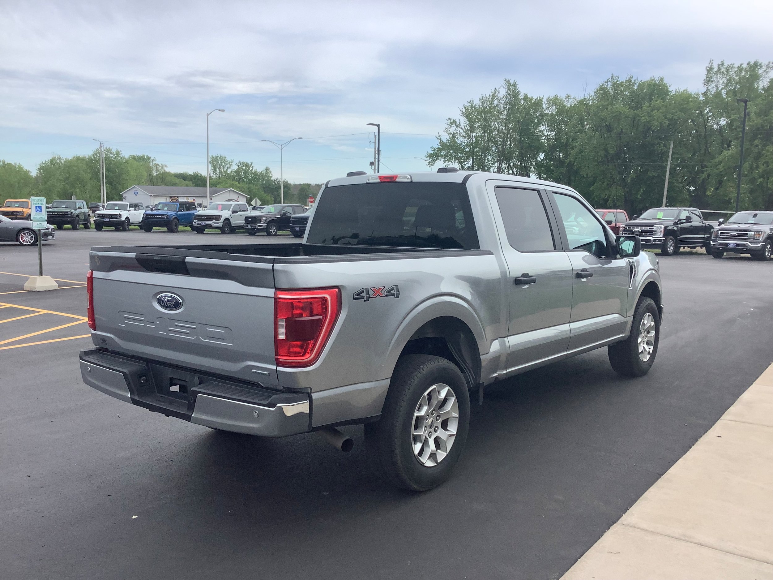Certified 2023 Ford F150 XLT AWD/4WD image 5
