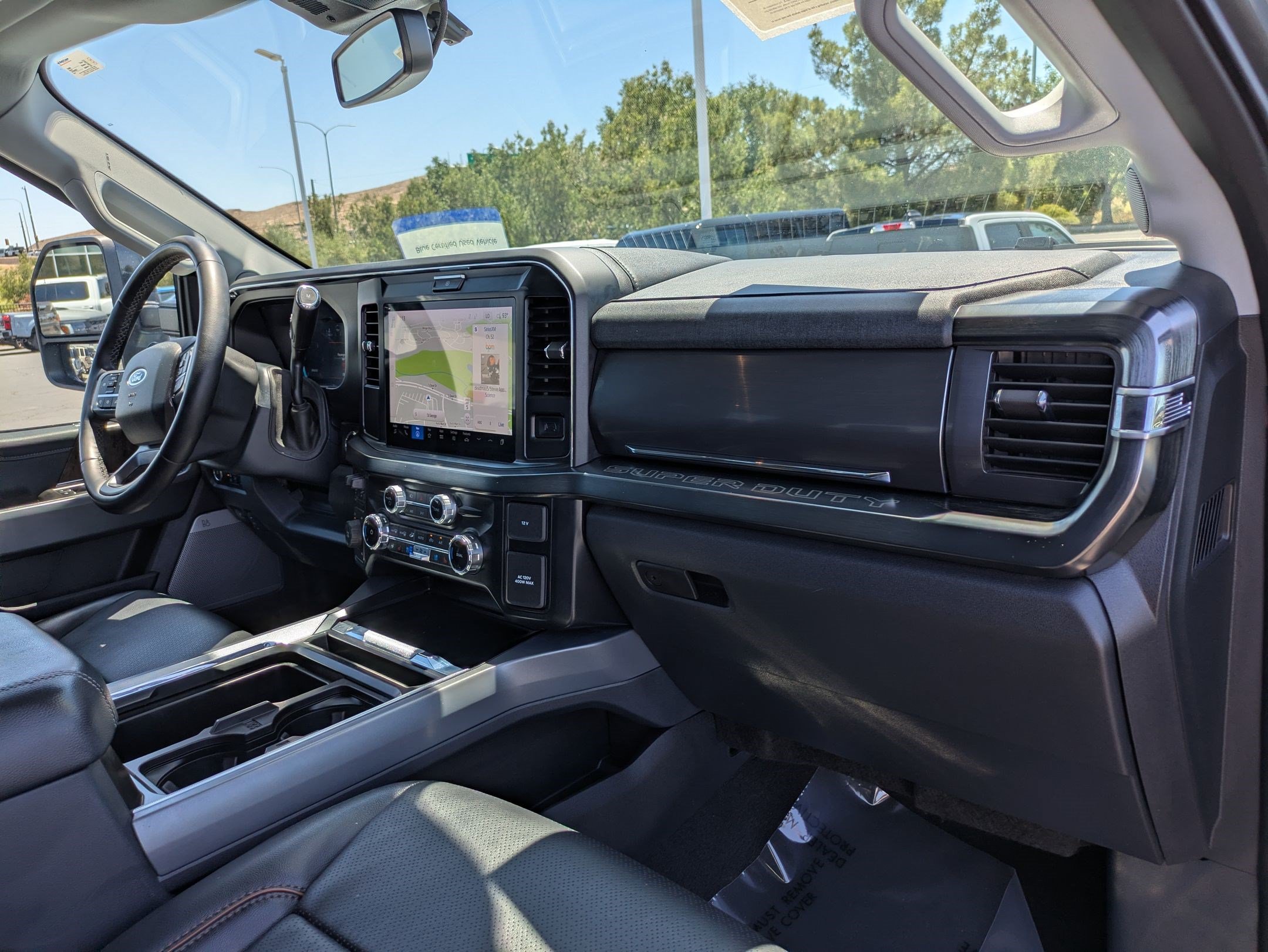 Certified 2025 Ford F250 Lariat AWD/4WD image 32