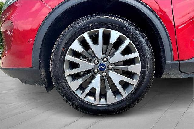 Certified 2020 Ford Escape Titanium image 11