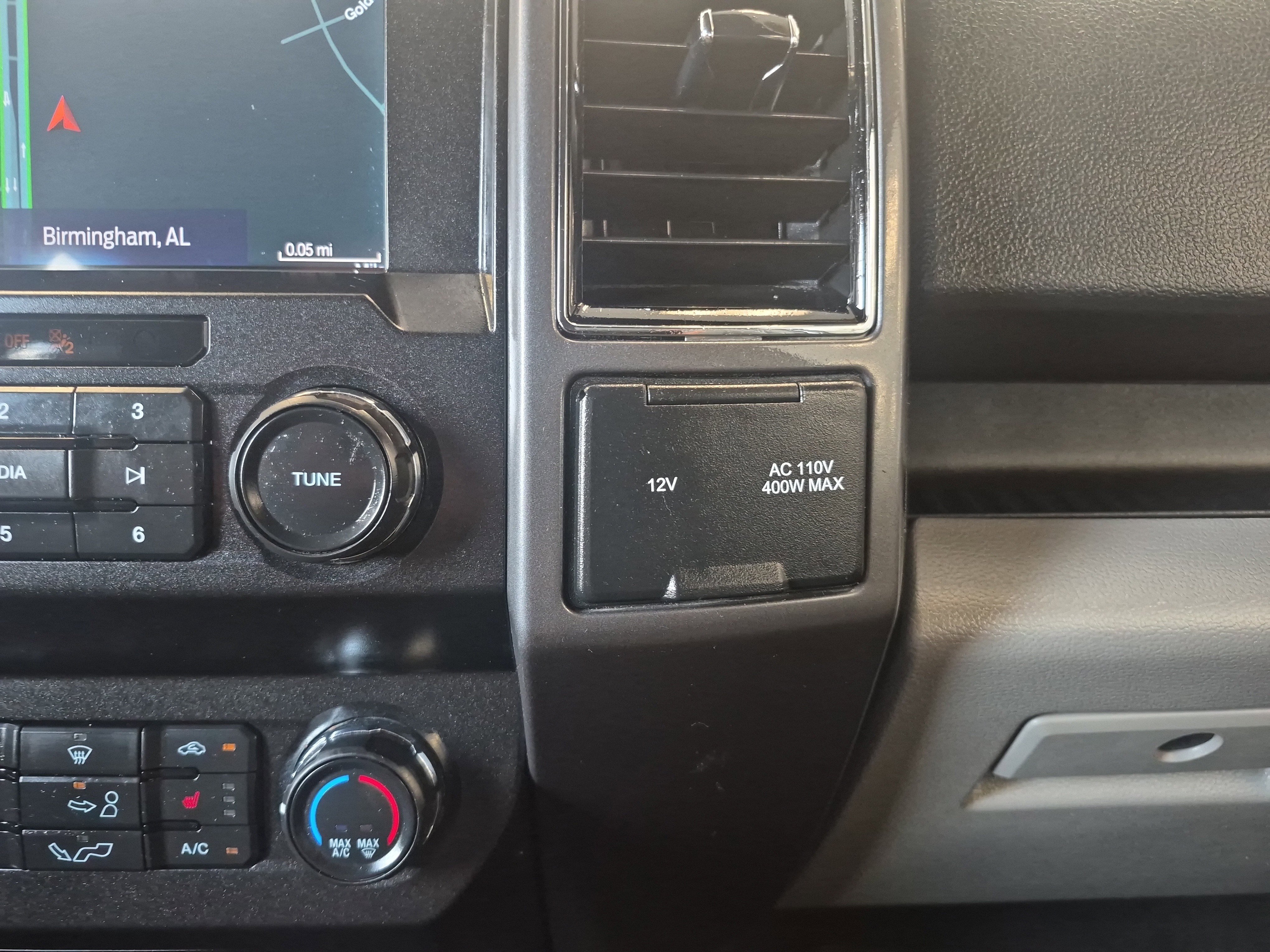 Certified 2020 Ford F150 XLT w/ Equipment Group 302A Luxury image 32