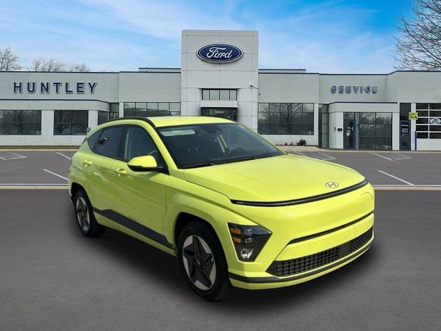 Used 2024 Hyundai Kona SEL FWD image 3