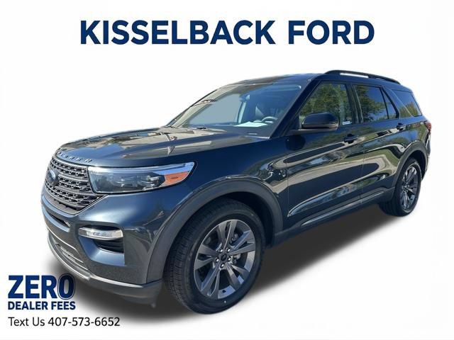 Certified 2022 Ford Explorer XLT w/ Equipment Group 202A RWD image 9