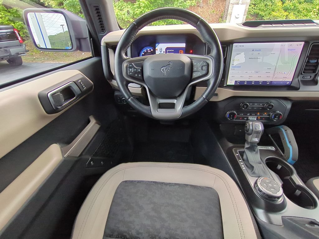Certified 2022 Ford Bronco Wildtrak AWD/4WD image 18