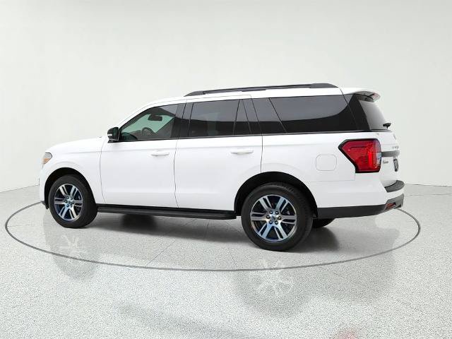 Certified 2024 Ford Expedition XLT RWD image 5