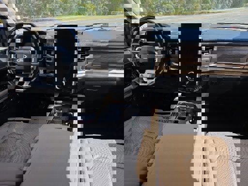 Certified 2022 Ford Expedition Limited image 7