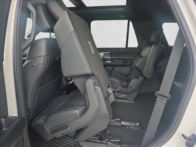 Certified 2025 Ford Expedition Tremor AWD/4WD image 19