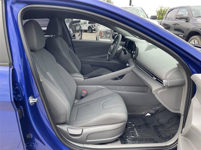 Used 2022 Hyundai Elantra SEL FWD image 17
