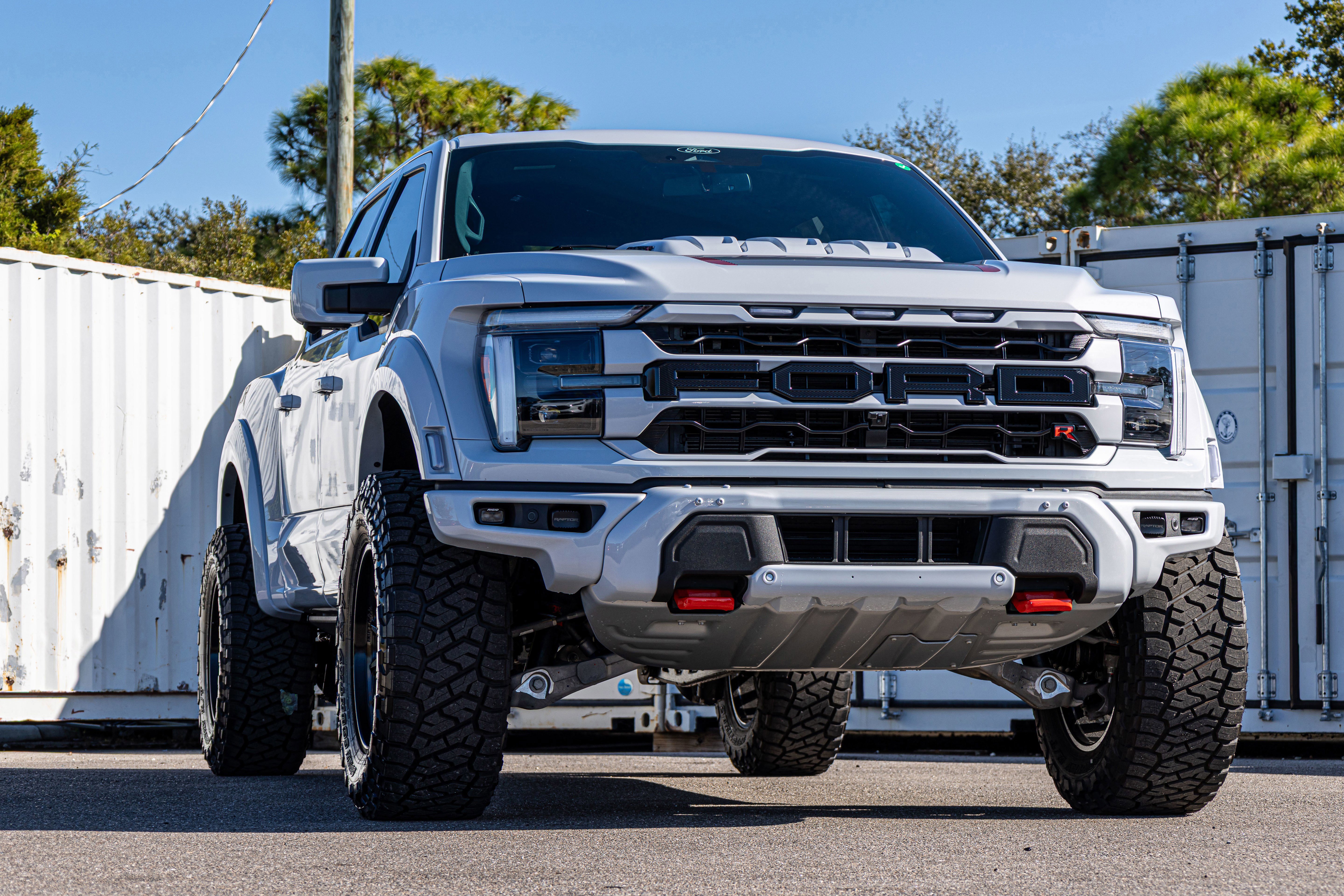 Certified 2025 Ford F150 Raptor w/ Equipment Group 803A Raptor R image 9