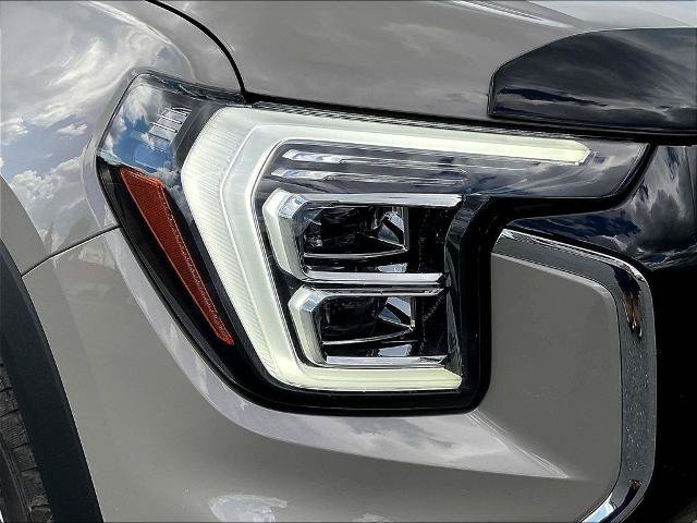 Used 2026 GMC Terrain Elevation w/ LPO, Floor Liner Package AWD/4WD image 32