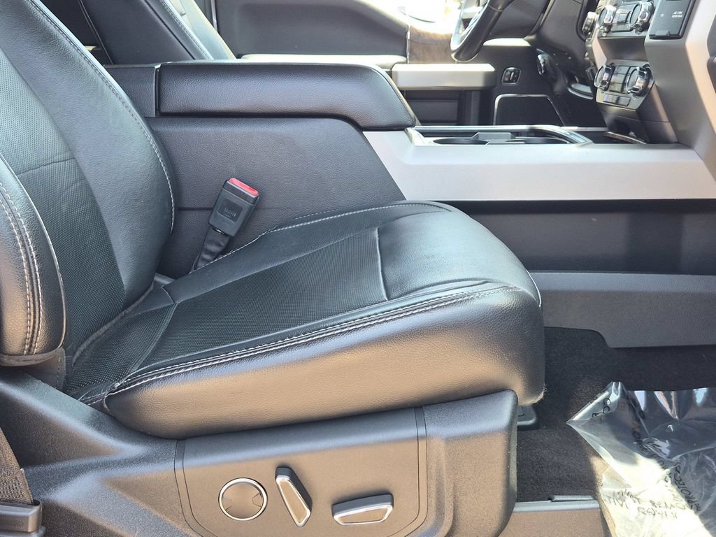 Certified 2019 Ford F450 Lariat w/ Lariat Ultimate Package AWD/4WD image 9