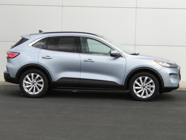 Certified 2022 Ford Escape Titanium w/ Titanium Elite Package AWD/4WD image 6