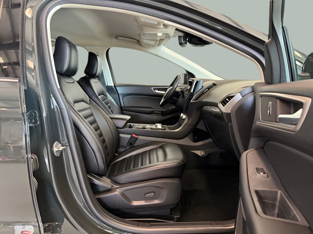 Certified 2023 Ford Edge SEL AWD/4WD image 11